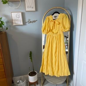NEW Gorgeous Yellow Dress